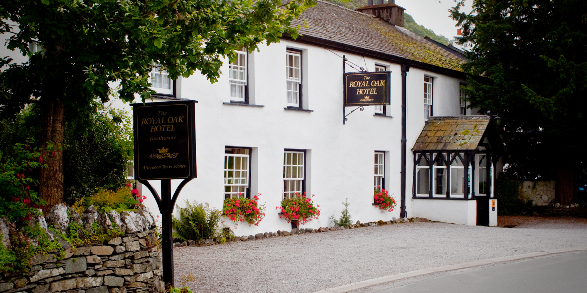 Royal Oak Hotel, 400 years old in England